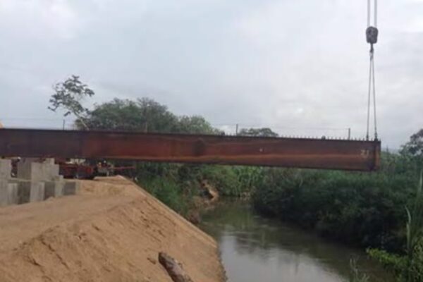 Estructura metálica Puente Hugo Chávez – Edo. Sucre – Cumaná.